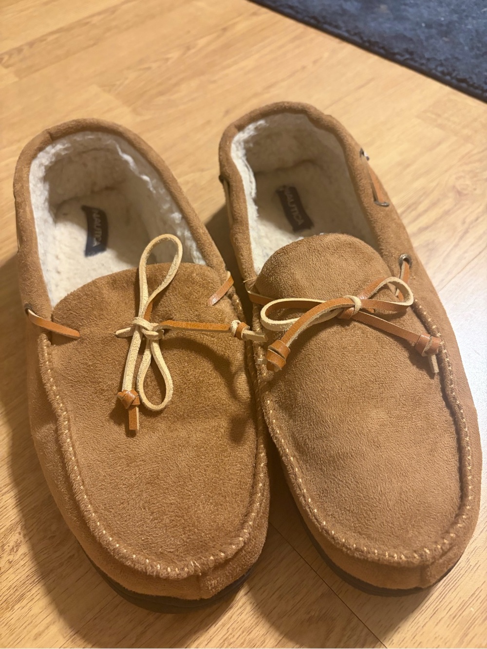 Men's Nautica Tan Suede Moccasin Slippers - Cozy Lined Comfort, size 11